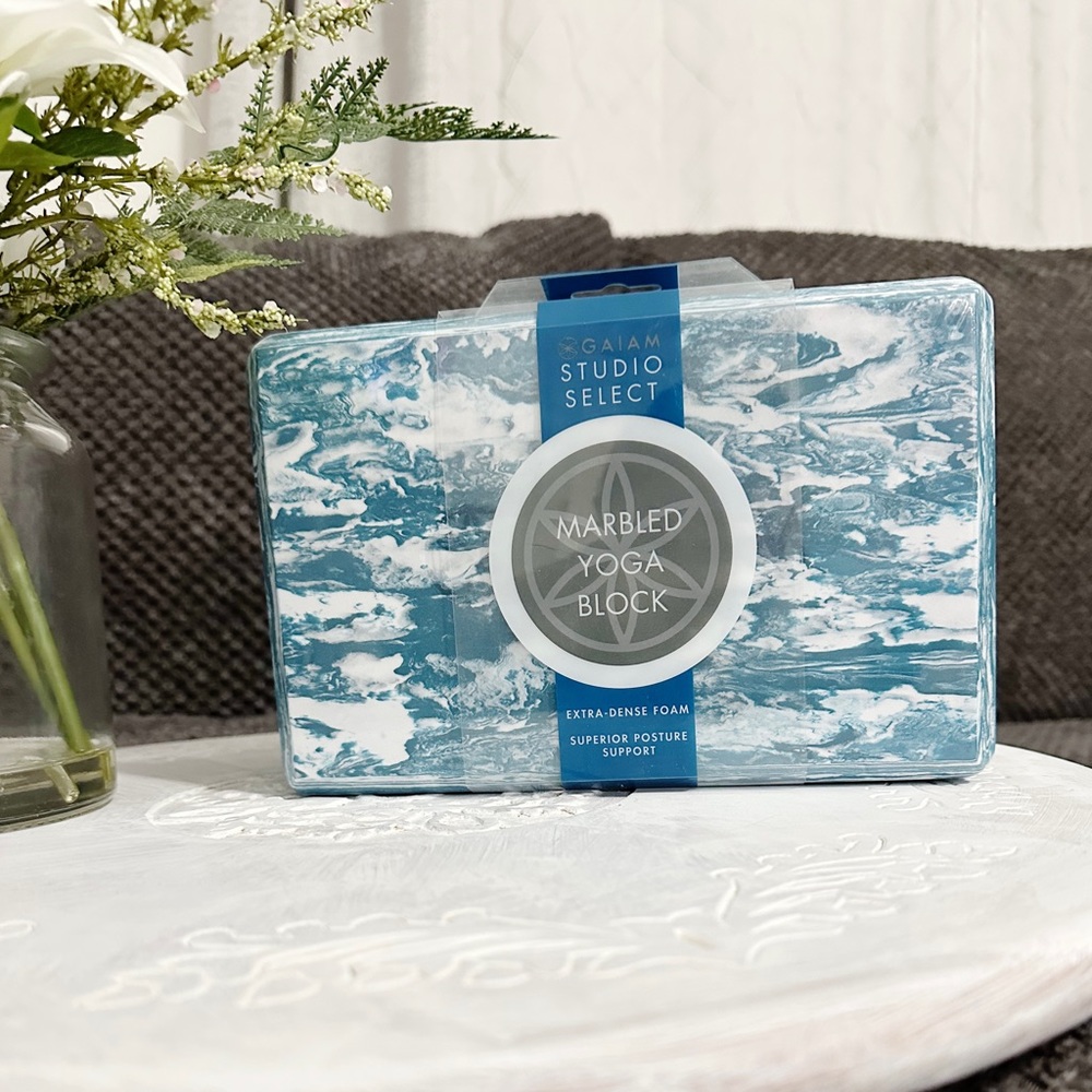 GAIAM | Blue and White Marbled Yoga Block NEW!